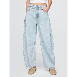 NWT High Rise UltraSoft Horseshoe Jeans - Colorlight indigo